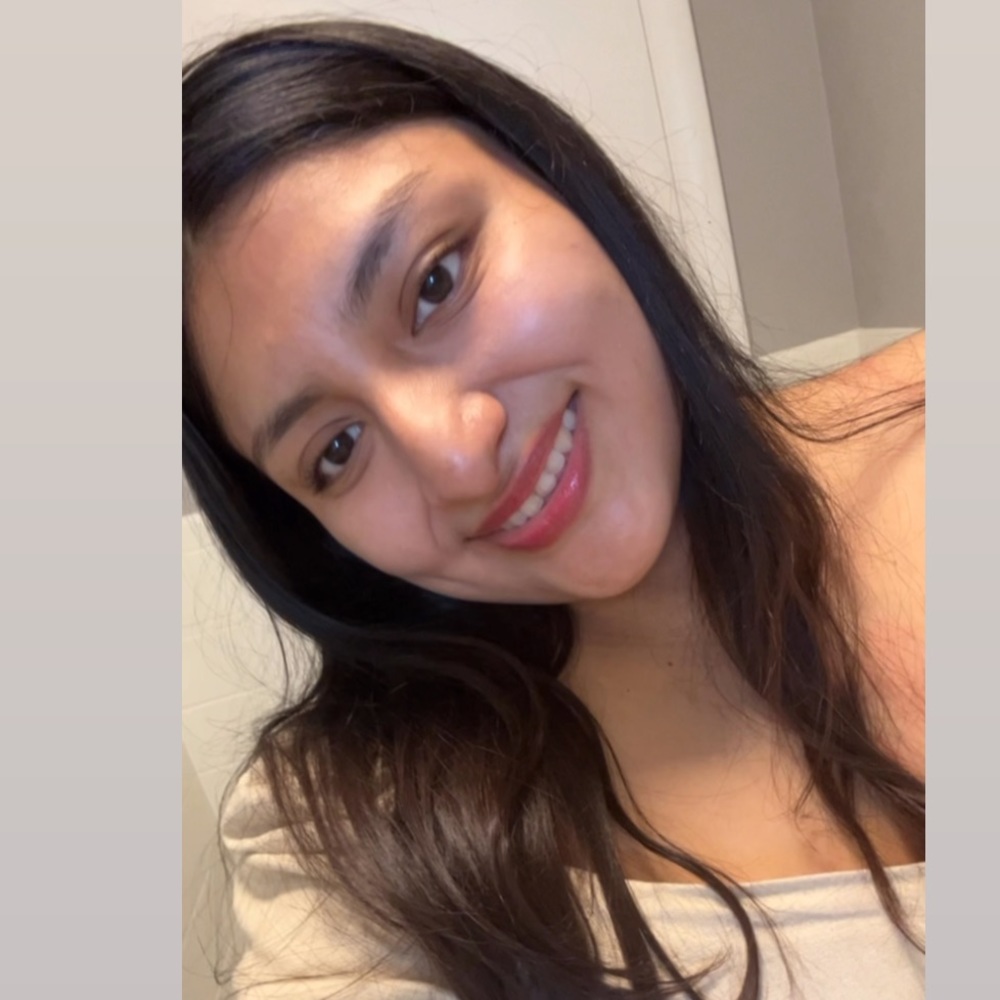 Meet your Posher, Mayra